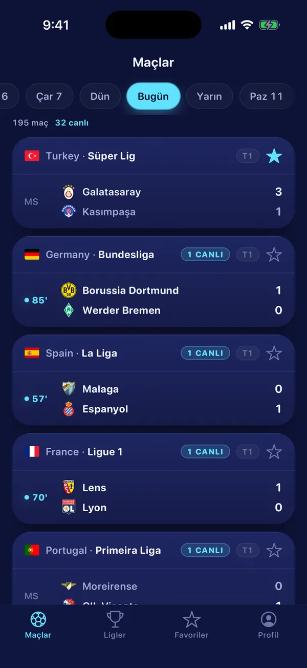 Matches screen: today’s matches and live scores by league